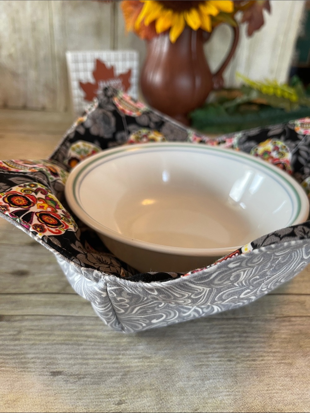 Sugar Skulls Microwave/ Ice Cream Bowl Cozy - Picture 6 of 8